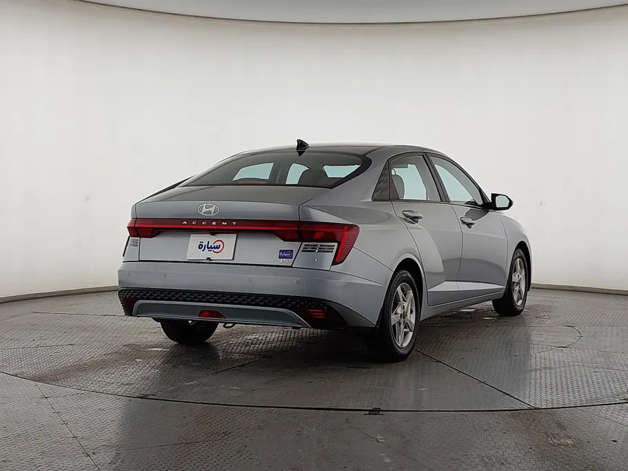 2024 Hyundai Accent Fleet 