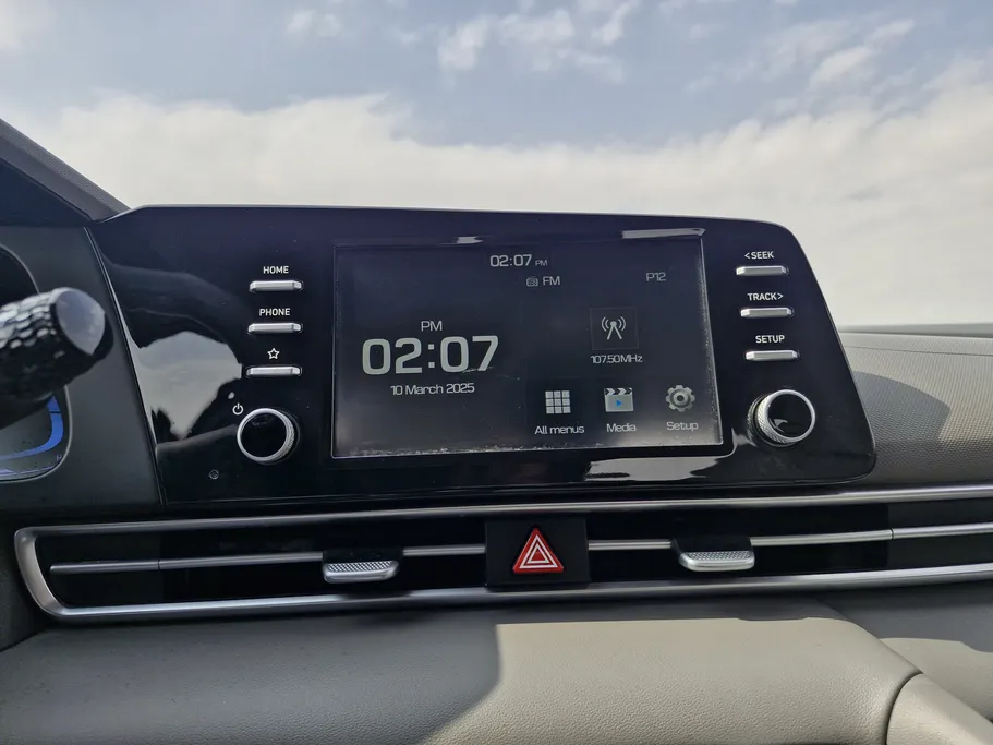 2024 Hyundai Elantra Fleet 