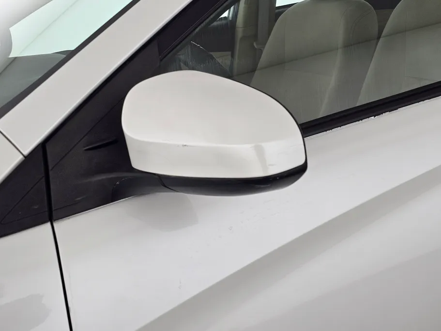 2022 Toyota Yaris  Y 