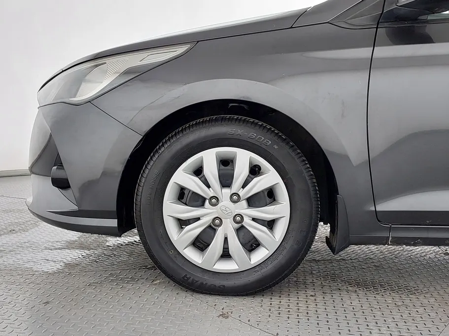 2022 Hyundai Accent Smart 