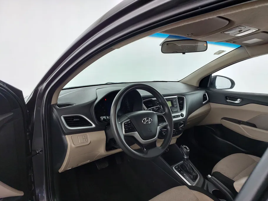 2022 Hyundai Accent Smart 