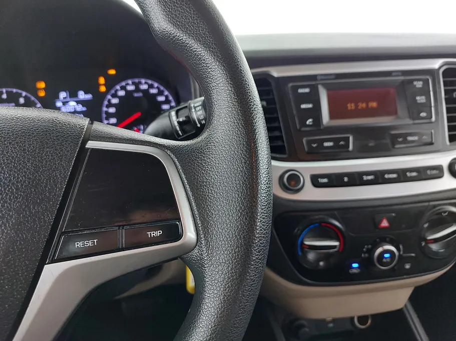 2022 Hyundai Accent Smart 