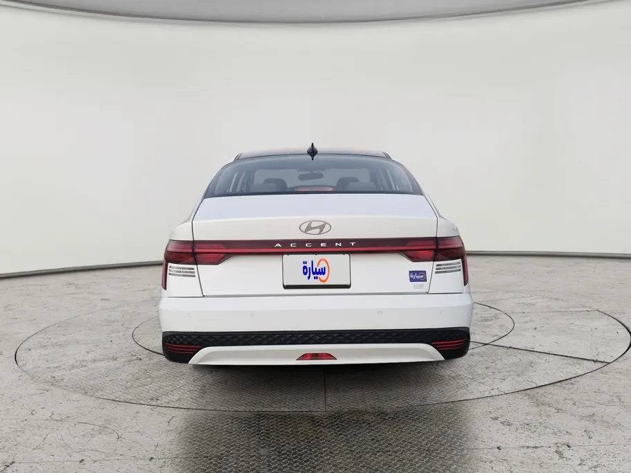 2024 Hyundai Accent Fleet 