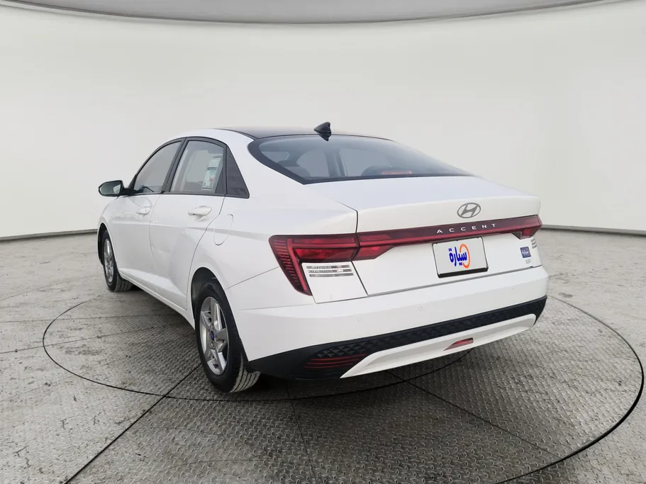 2024 Hyundai Accent Fleet 