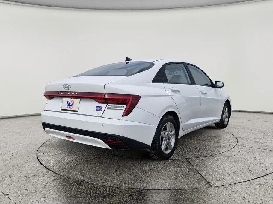 2024 Hyundai Accent Fleet 