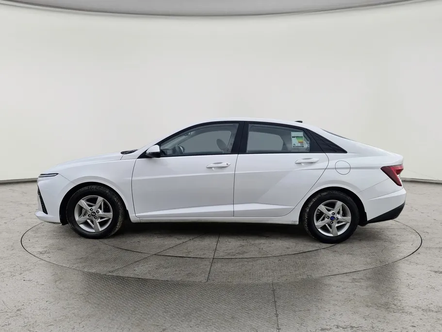 2024 Hyundai Accent Fleet 