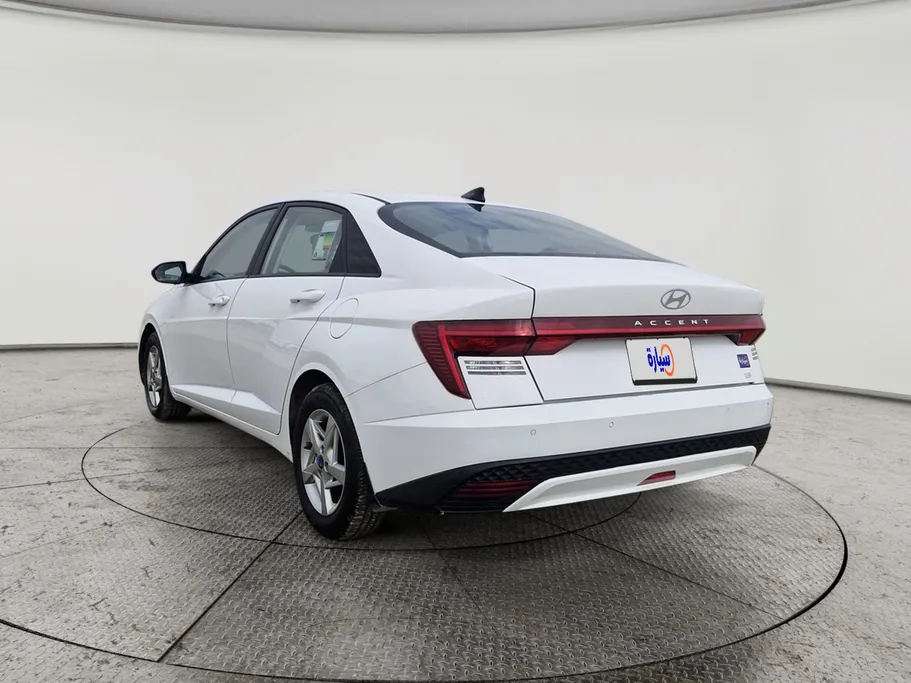 2024 Hyundai Accent Fleet 