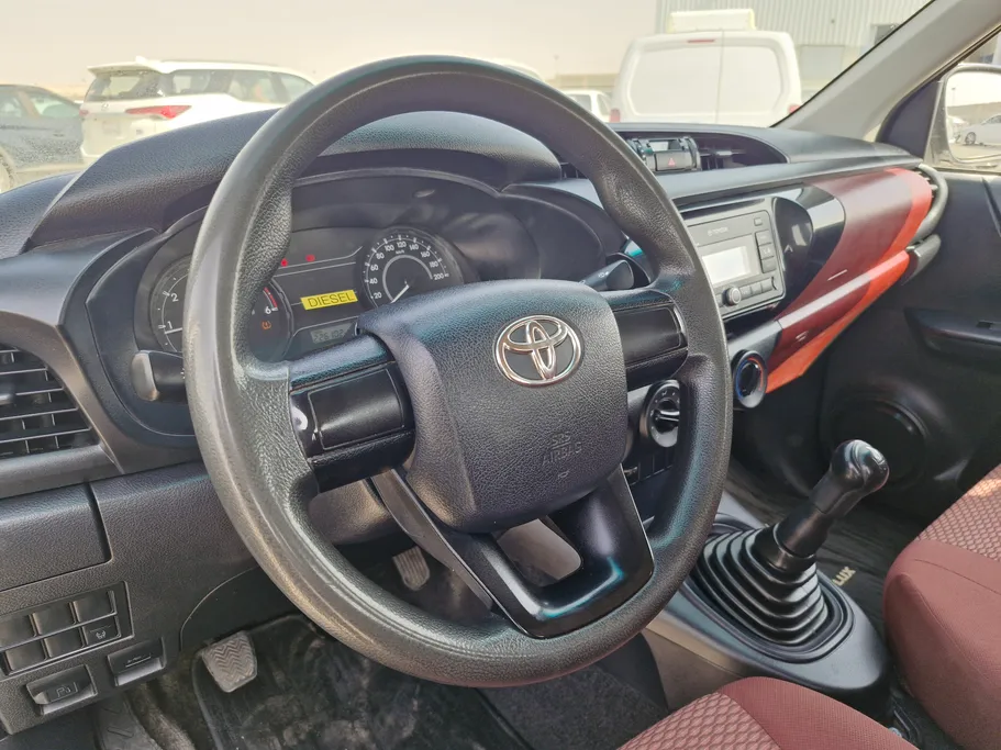 2022 Toyota Hilux GL DSL 