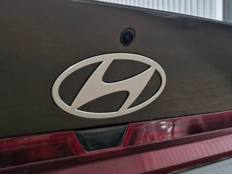 2024 Hyundai Elantra Smart 