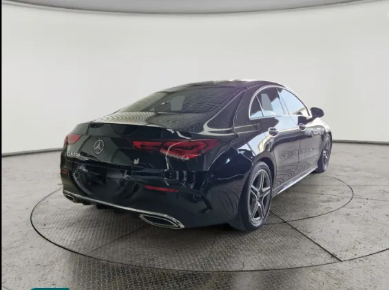 2023 Mercedes CLA 200 