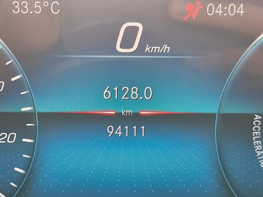 2023 Mercedes CLA 200 