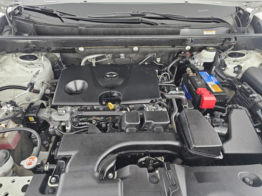 تويوتا راف فور LE 2022 