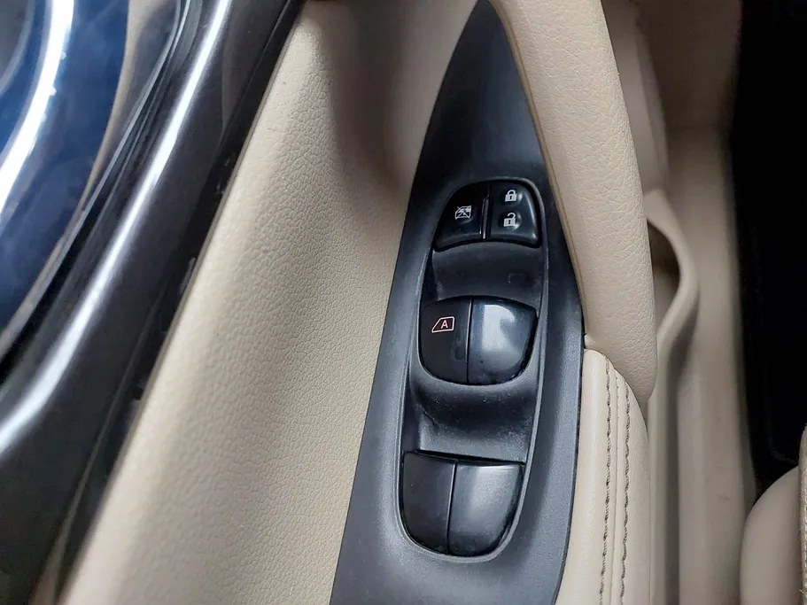 نيسان أكس تريل S 5 Seats 2022 