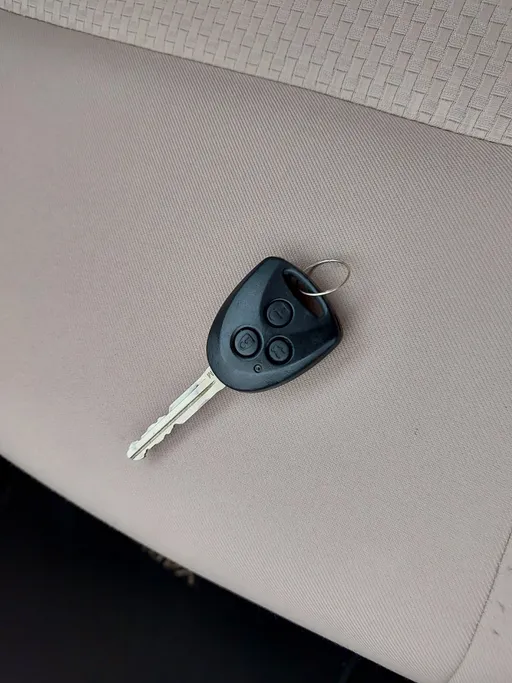 2023 Toyota Yaris  Y 