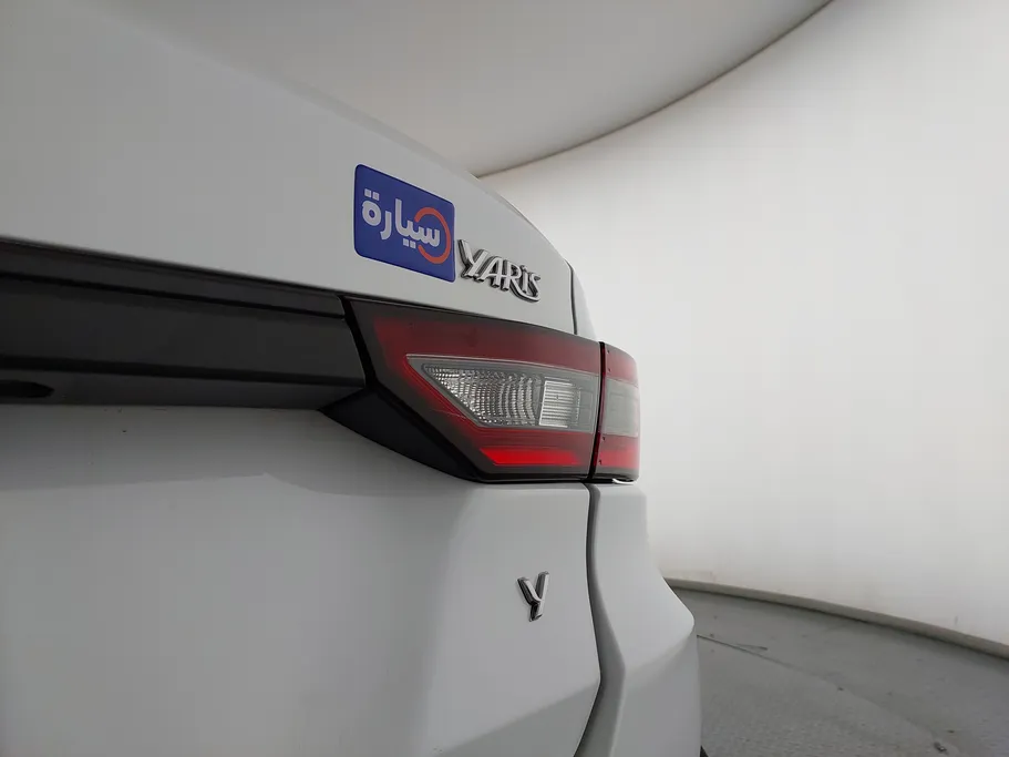 2023 Toyota Yaris  Y 