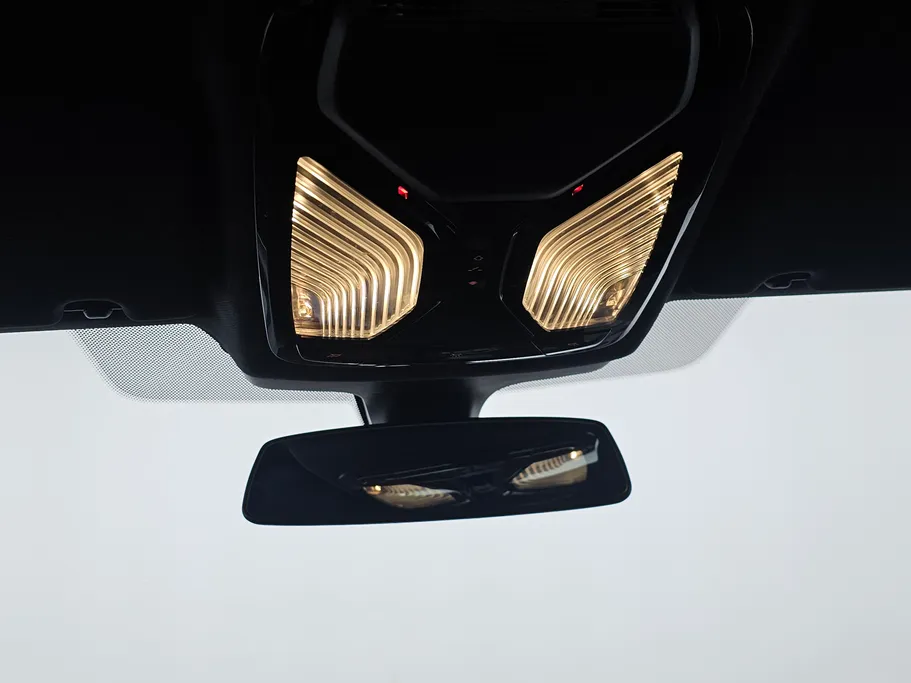 2023 BMW 5 Series 520i 