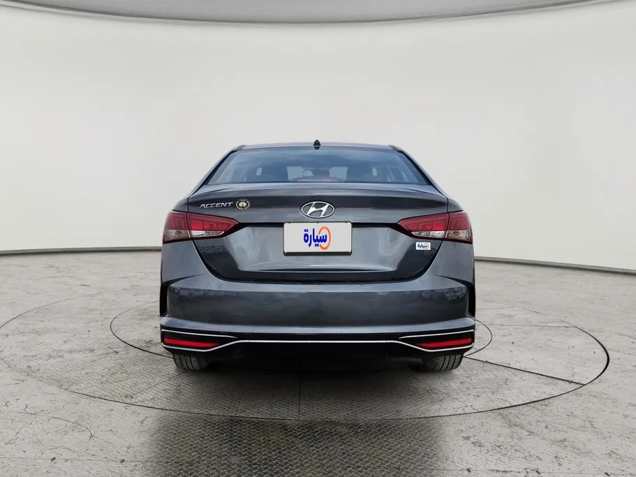 هيونداي اكسنت سمارت 2023 