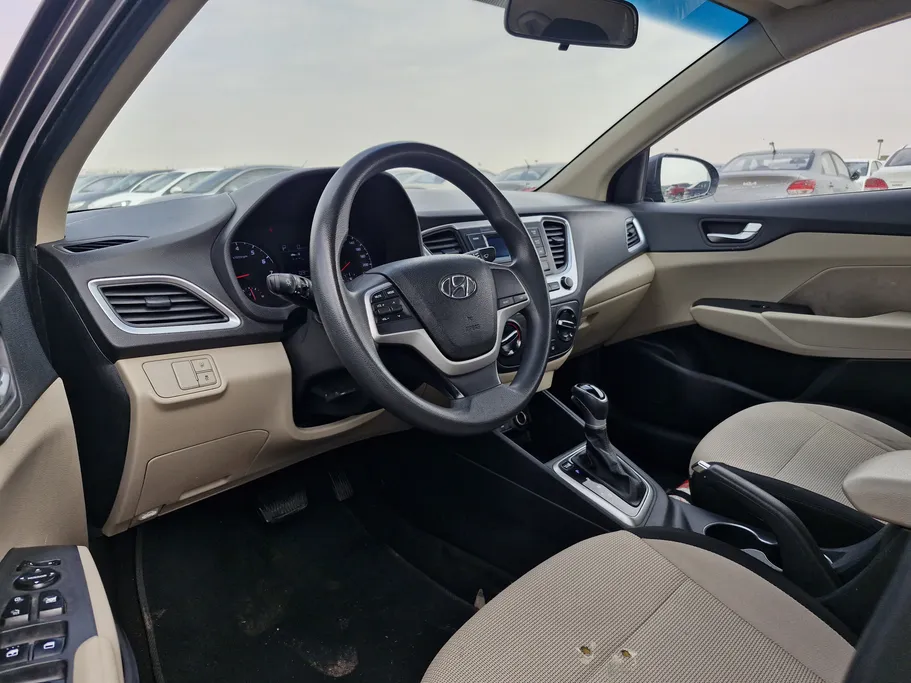 2023 Hyundai Accent Smart 