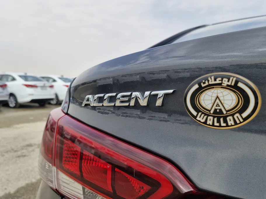 2023 Hyundai Accent Smart 