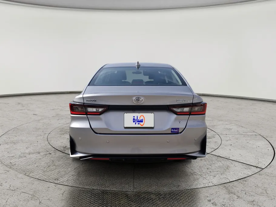 تويوتا يارس Y 2023 
