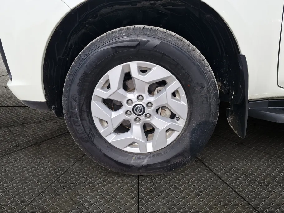 2023 Nissan Xterra SE 