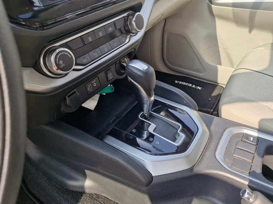 نيسان اكستيرا SE 2023 