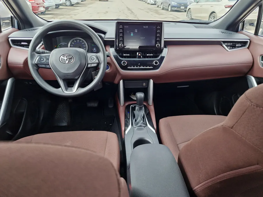 2024 Toyota Corolla Cross LE HEV 