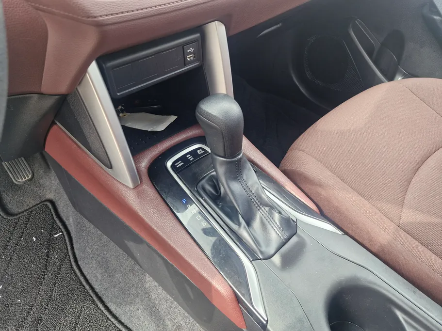 2024 Toyota Corolla Cross LE HEV 