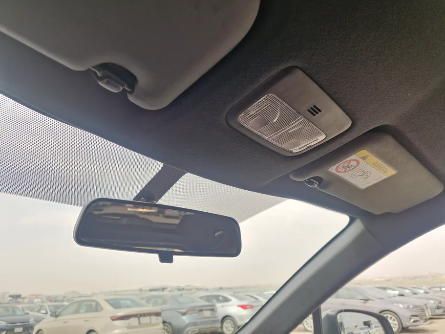 2024 Toyota Corolla Cross LE HEV 