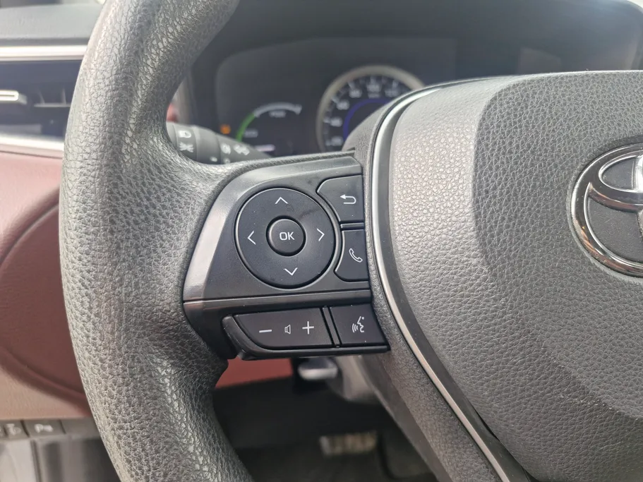 2024 Toyota Corolla Cross LE HEV 