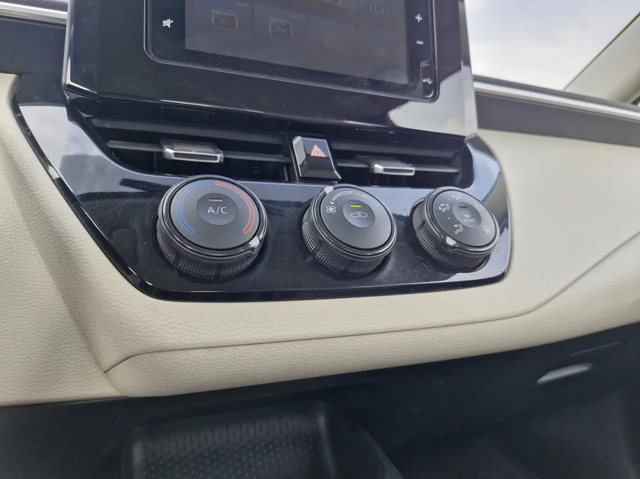 2023 Toyota Corolla XLI 