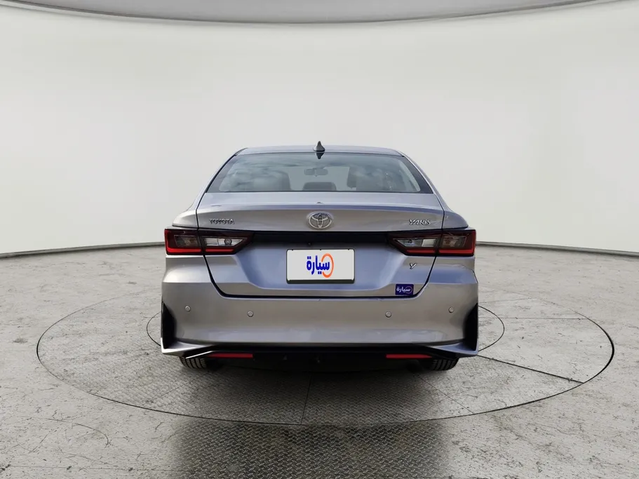 تويوتا يارس Y 2023 