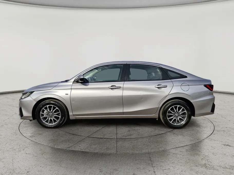 تويوتا يارس Y 2023 