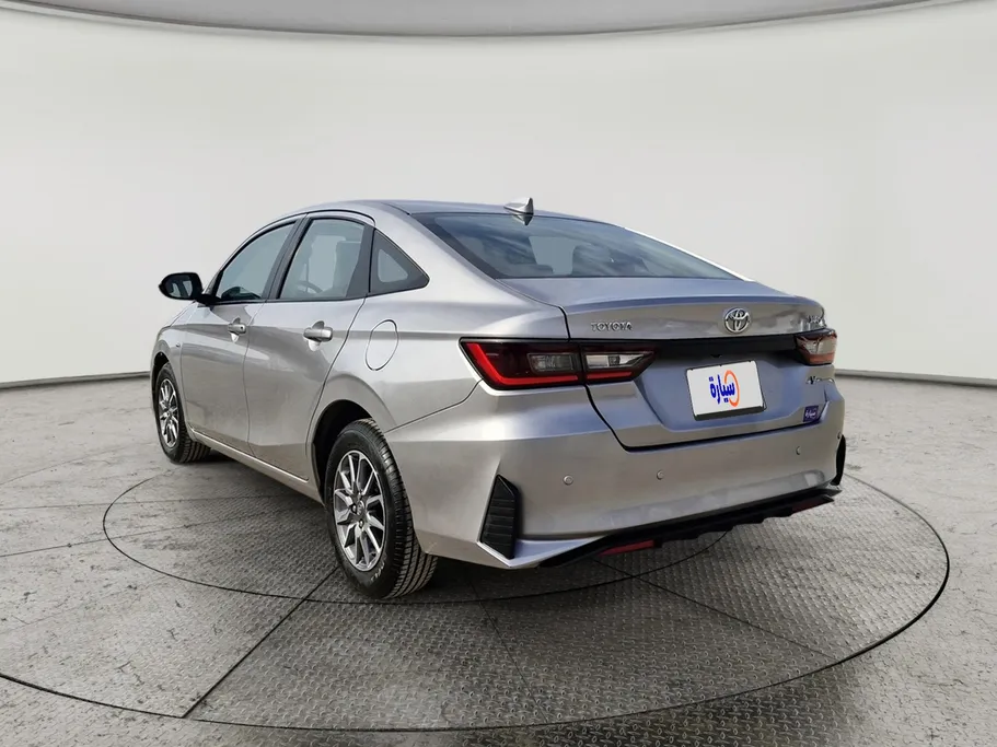 تويوتا يارس Y 2023 