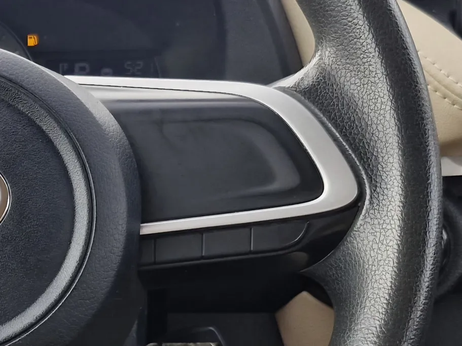 تويوتا يارس Y 2023 