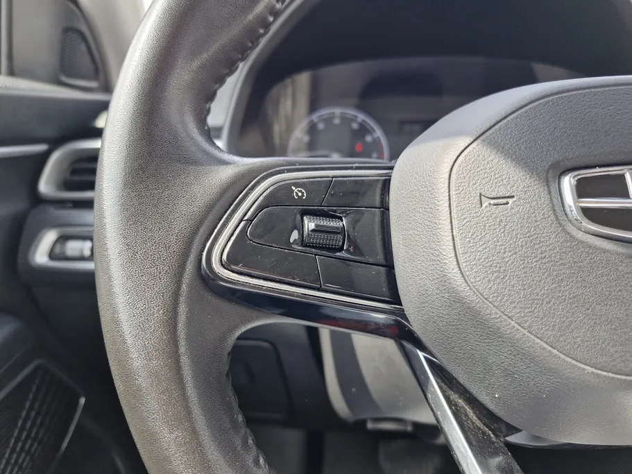 جيلي امجراند GS 2024 