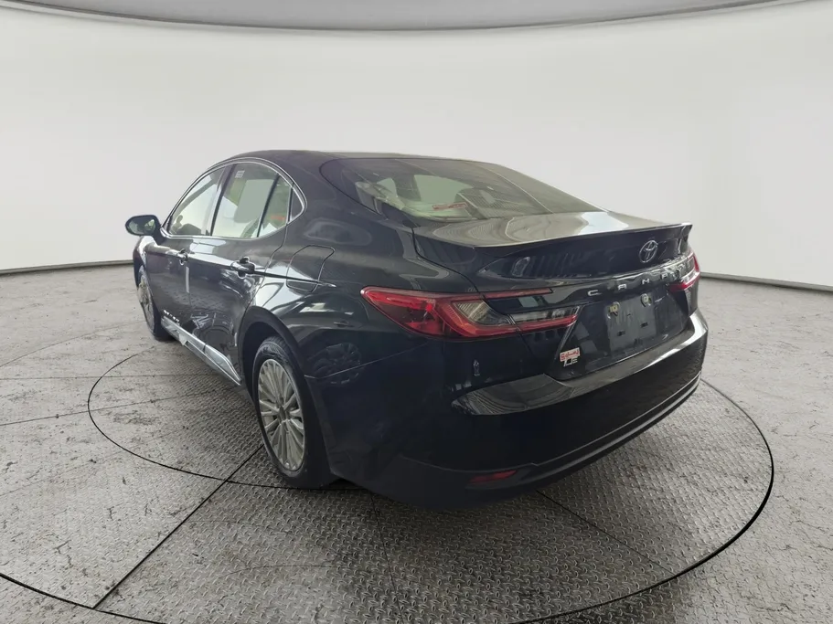 2025 Toyota Camry  LE 