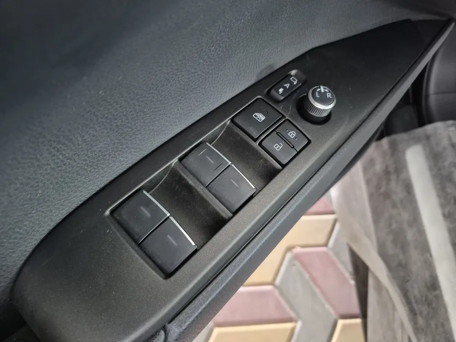 2025 Toyota Camry  LE 