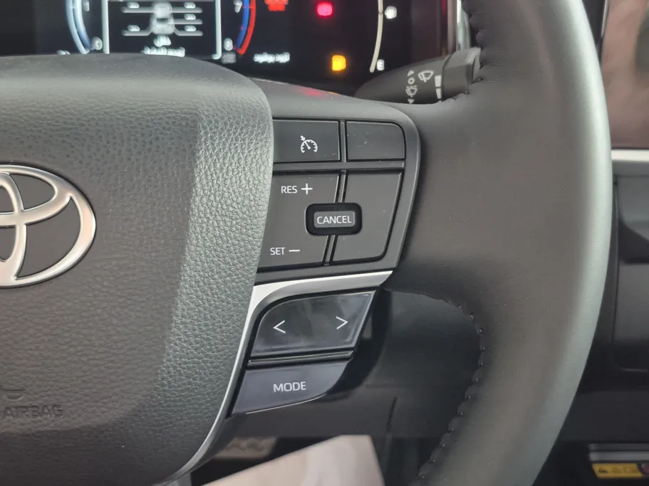 2025 Toyota Camry  LE 