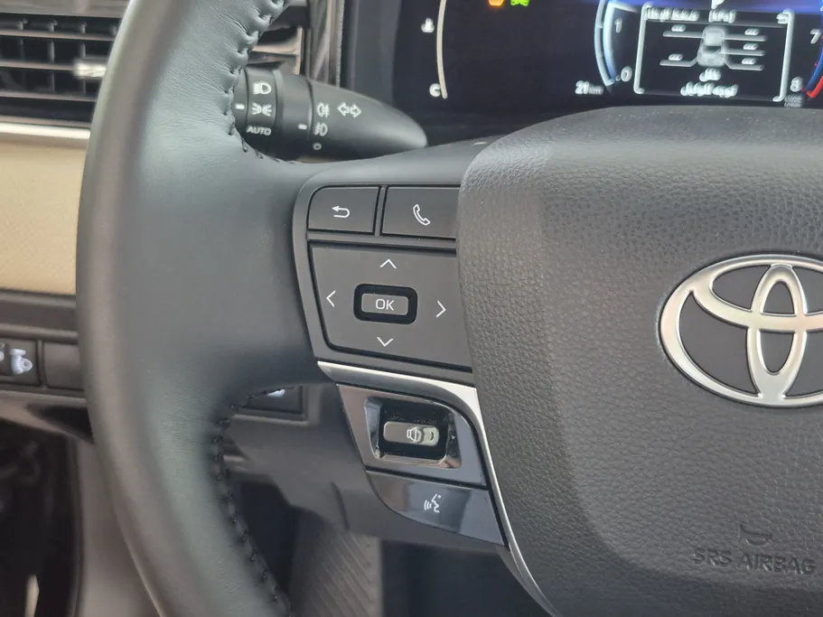 2025 Toyota Camry  LE 