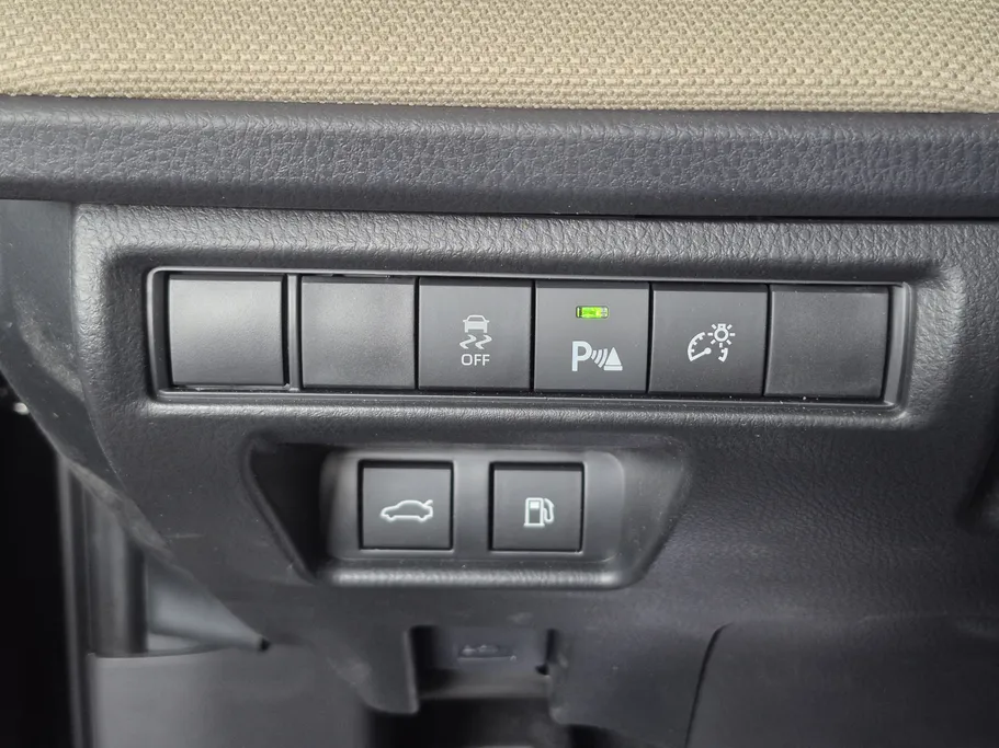 2025 Toyota Camry  E 