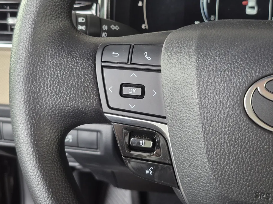 2025 Toyota Camry  E 