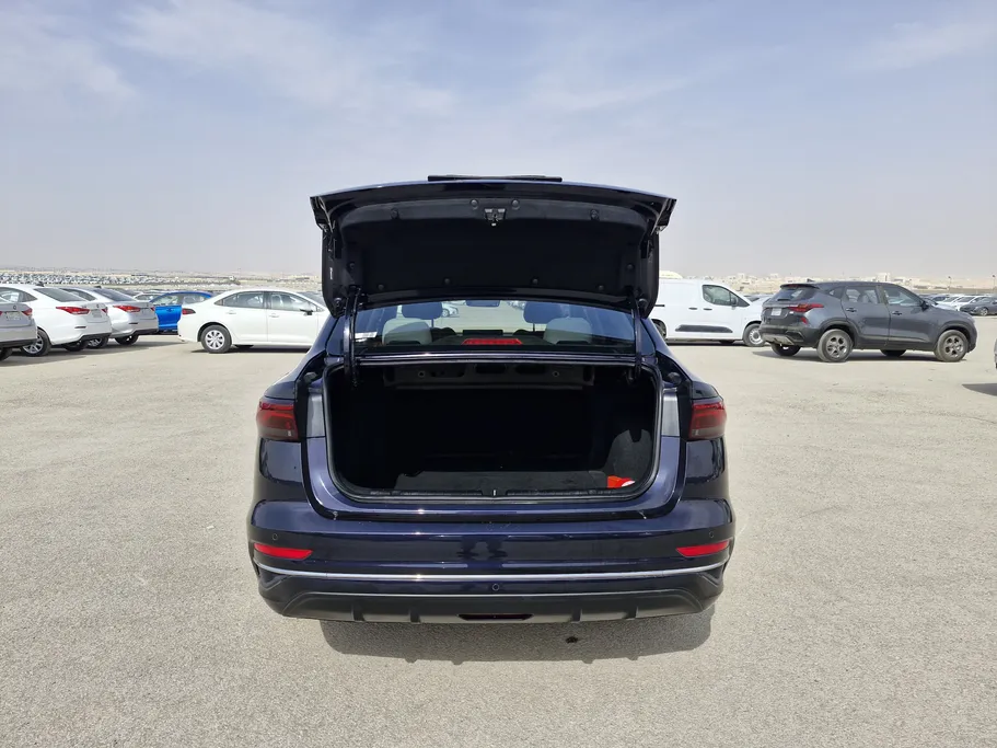 جيلي امجراند GS 2024 