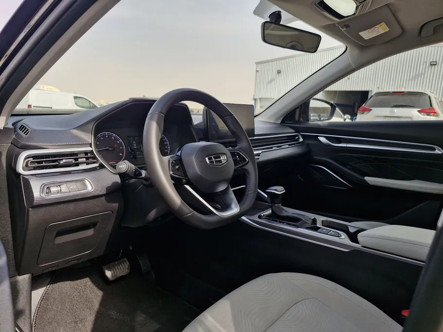 جيلي امجراند GS 2024 