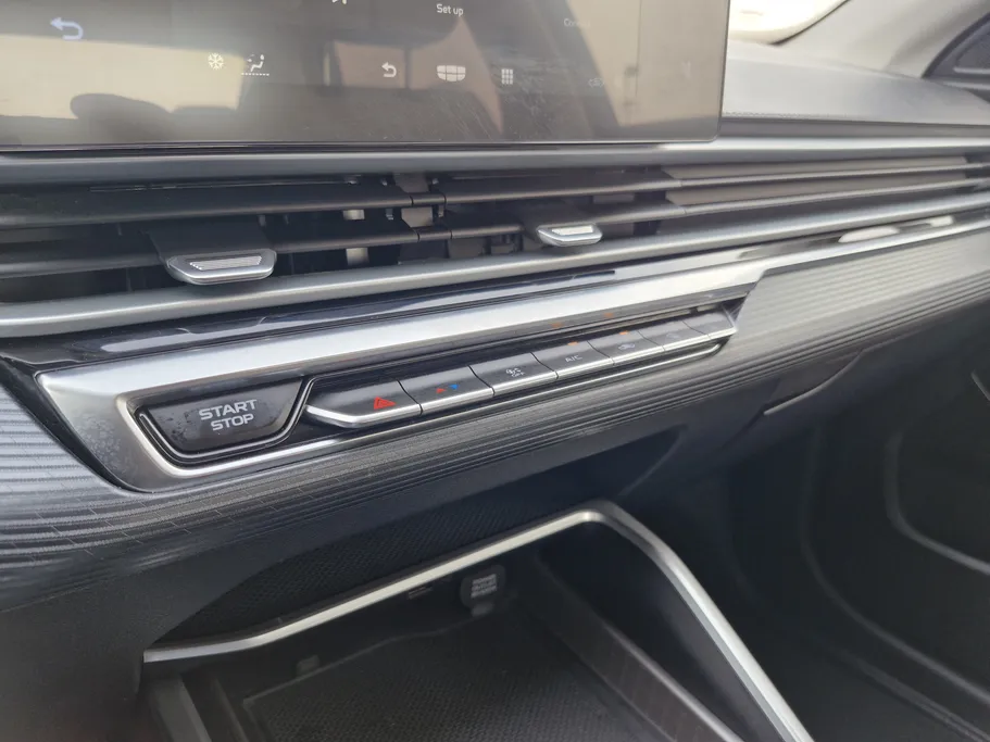 جيلي امجراند GS 2024 