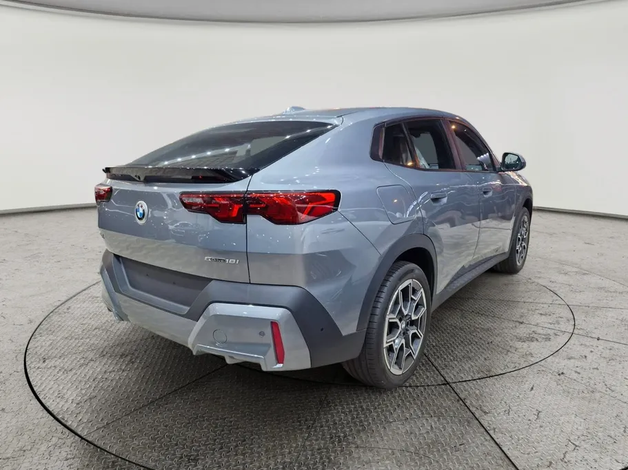 بي ام دبليو الفئة اكس X2 SDrive 18i 2026 