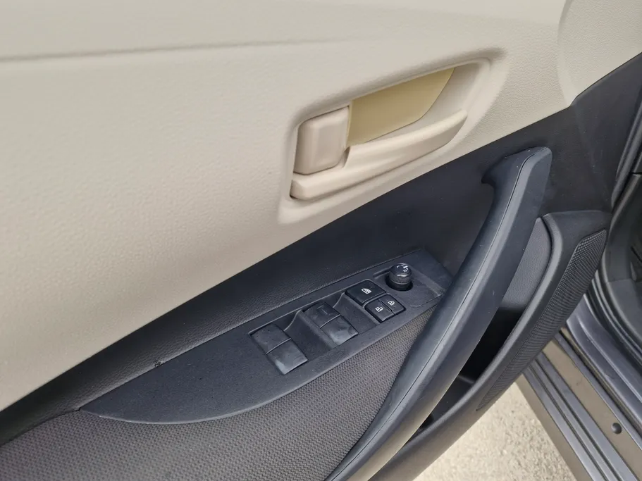 2022 Toyota Corolla XLI 