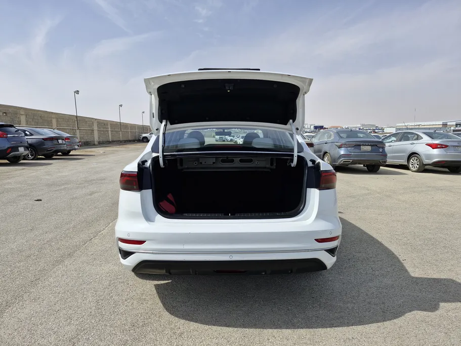 جيلي امجراند GS 2023 