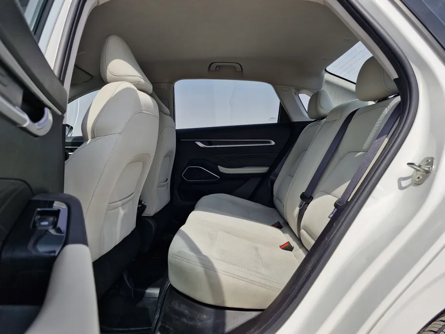 جيلي امجراند GS 2023 