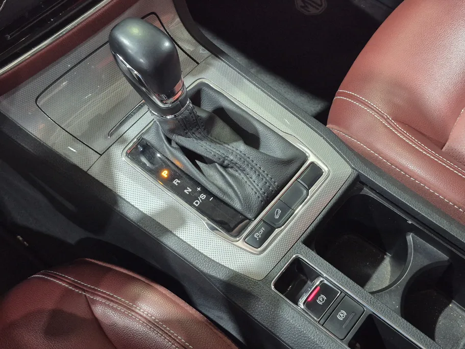 ام جي RX5 LUX 2021 